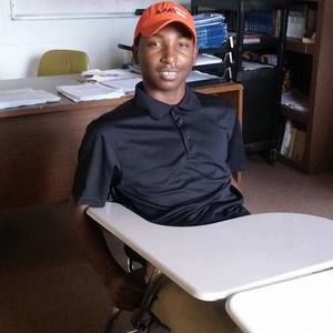 Meet your Posher, Kiema